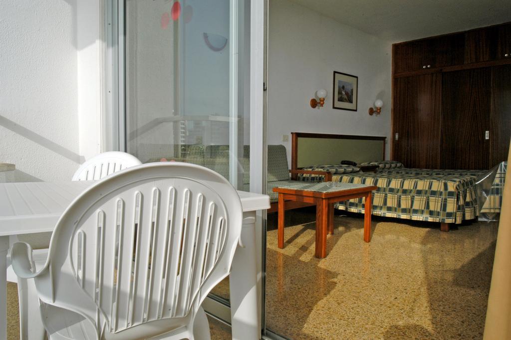 Apartamentos Luz Playa Las Palmas / Gran Canaria Zimmer foto